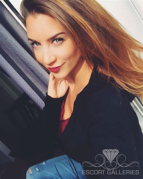 escorte girls montpellier|Montpellier escortes annonces, annuaire des escort